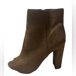 Charlotte Russe Heeled Boots Tan Open Toe Women's Size 8